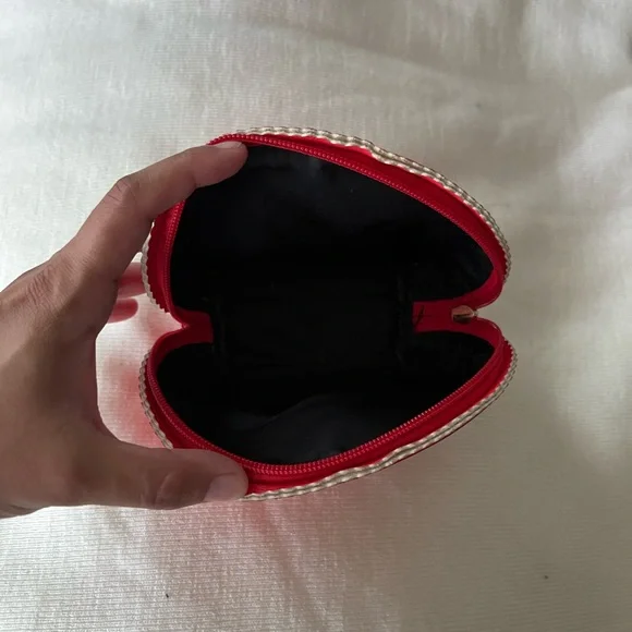 Small multipurpose case - Picture 3 of 4